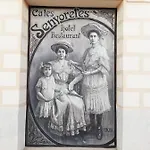 Ca Les Senyoretes Отель *