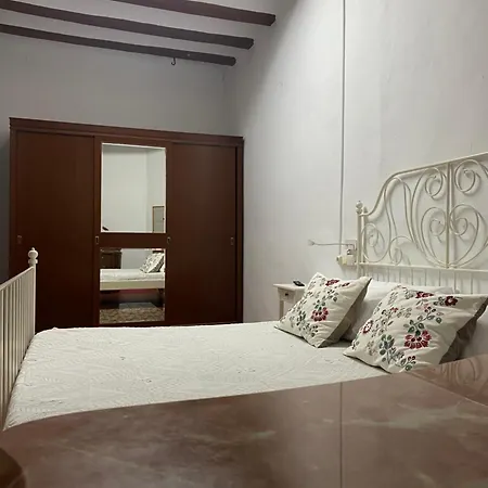 Ca Les Senyoretes Hotel